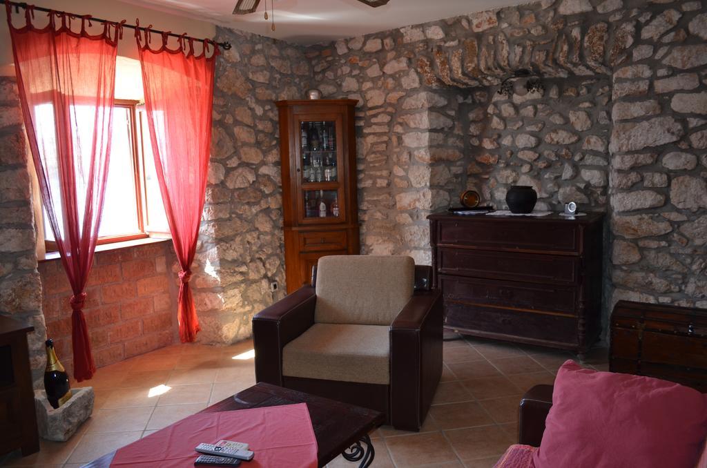 Apartment Sandi Baška Exterior foto